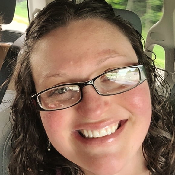 Meet your Posher, Renea - Picture 1 of 1